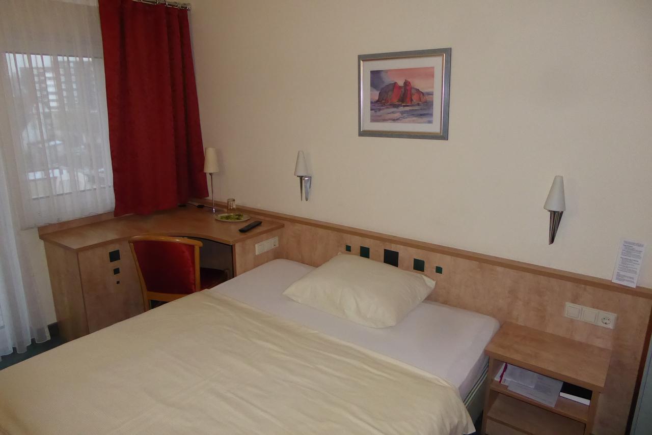 Hotel Ring Park Бухен Екстериор снимка